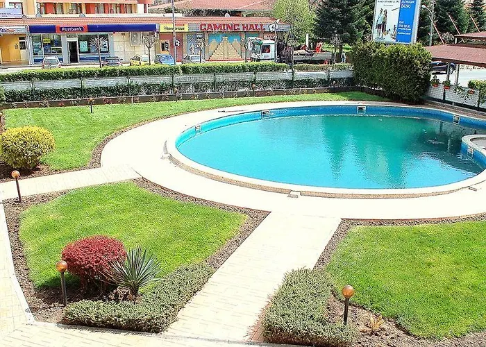 Flores Park Sunny Beach