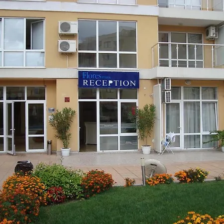 Apartmanhotel Flores Park Napospart