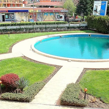 Flores Park Napospart