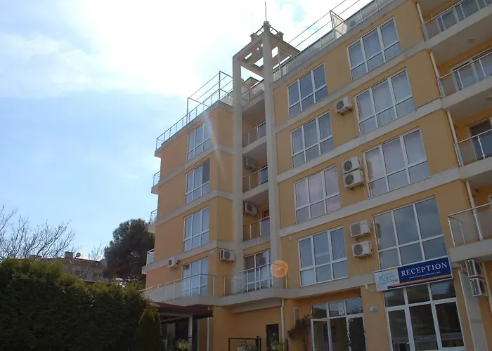 Flores Park 3* Sunny Beach